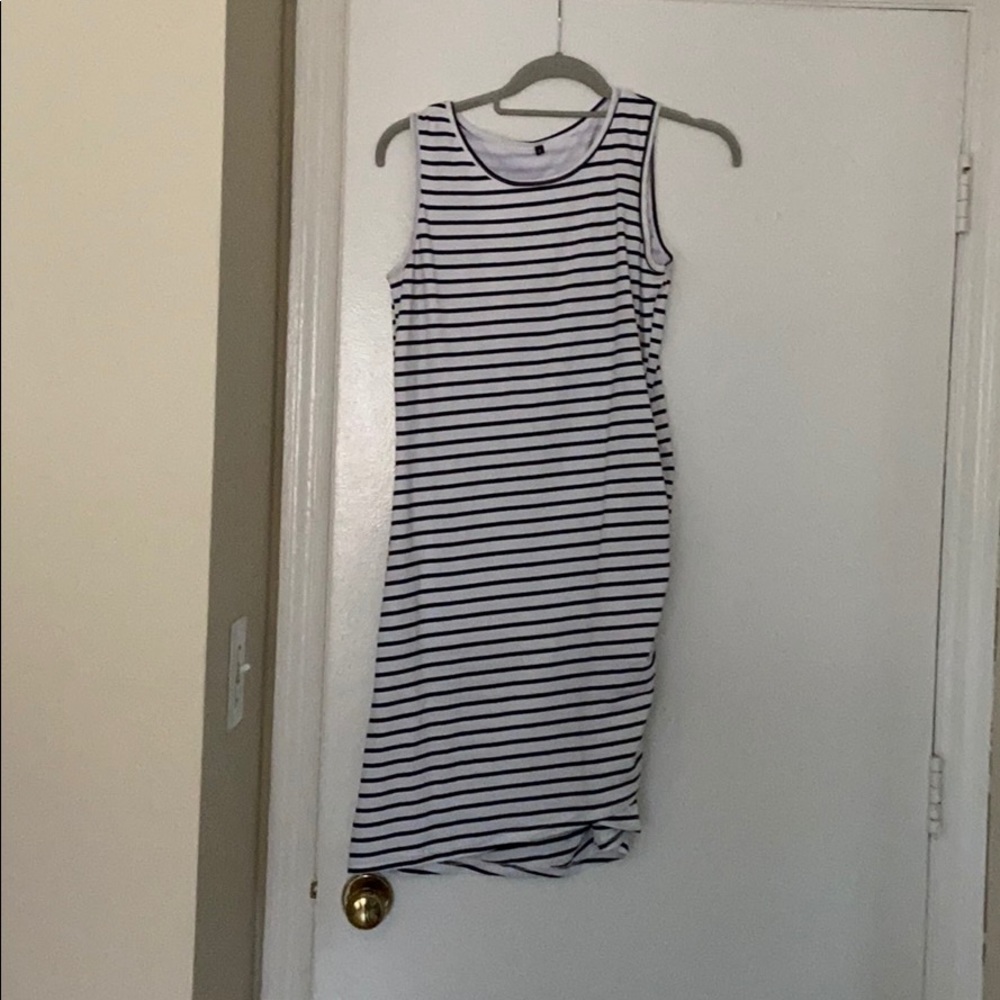 Slim fit dress